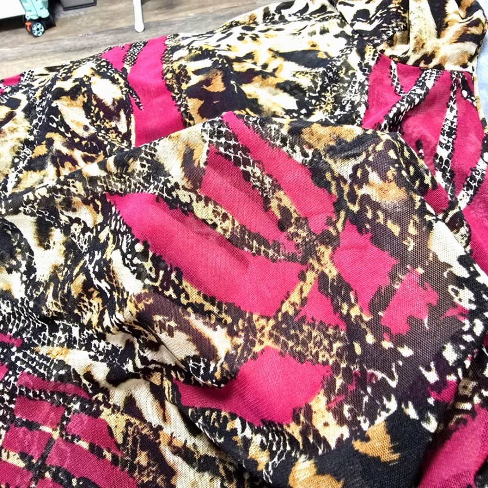 2/$30 H&M Sheer Snake Print Zip Front Womens Blouse Size M Office Siren - Picture 10 of 13